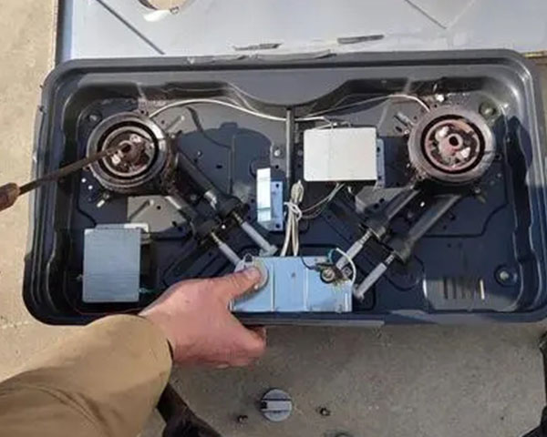 燃气灶常见的维修问题有哪些?-万师傅