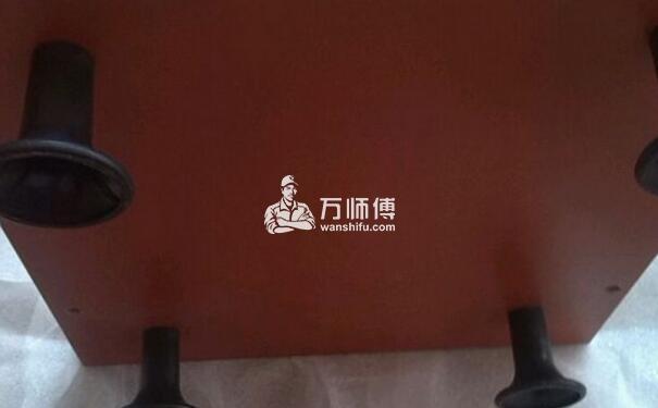 板式电脑桌安装步骤图解,烤漆单人办公桌组装方法