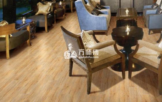 公共场所的运动木地板保养方法！