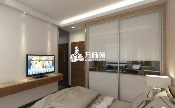 师傅上门安装入墙衣柜的全过程