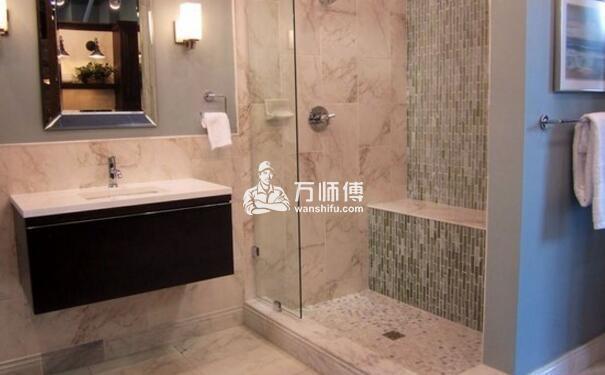 卧室浴室玻璃隔断有多高?卫生间隔断墙安装标准高度