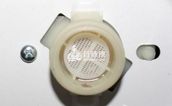 洗衣机过滤网拆除图解
