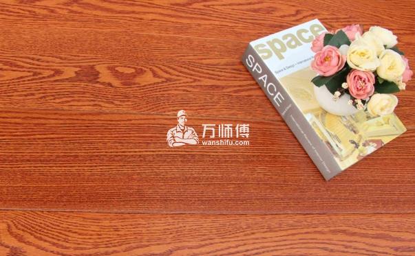 实木地板保养方式：两大方法之打蜡和精油对比,任意选择！