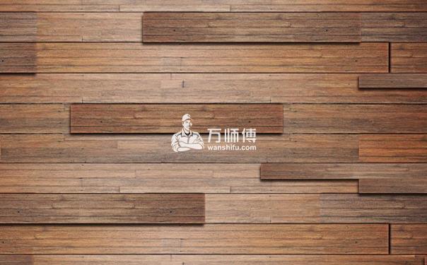 地板破损原因之使用一段时间后,地板出现边缘破损和裂痕问题