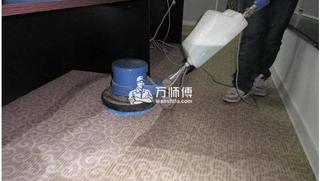 地毯怎么洗比较好 实用的地毯清洁方法