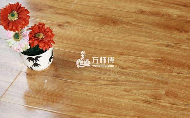 强化复合地板选购需技巧,保养需要正确方法！