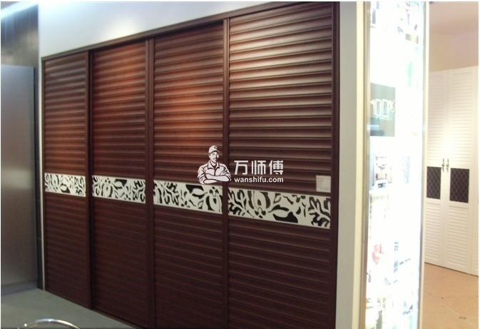 衣柜推拉门安装滑轮方法解析