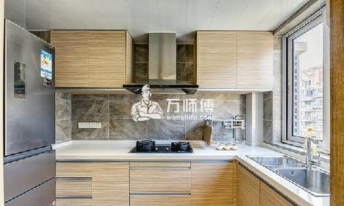https://qncdn.wanshifu.com/72c360396bdd0b271857f42b0f30b46f