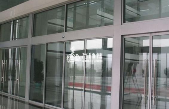 不锈钢玻璃门安装流程及注意事项,谨慎安装很重要!