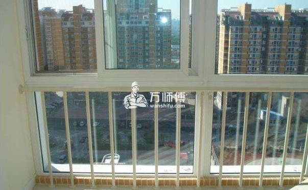 飘窗护栏安装细节,提前预防隐患,适用于施工,你注意了吗