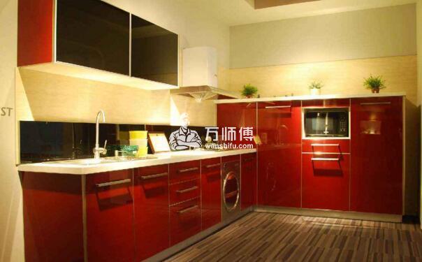 烤漆橱柜门板颜色那种好看？橱柜门板/五金/台面保养方法