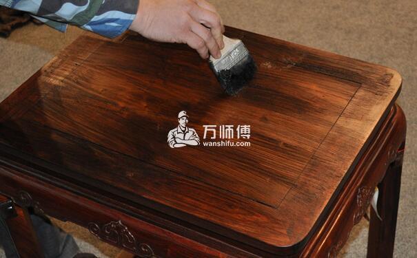 红木家具打蜡上蜡和上漆哪个更好？列举优缺点让你更好选择