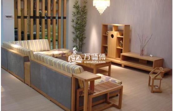 冬天家居保养方法,检测湿度,远离油渍,保持表面亮度！