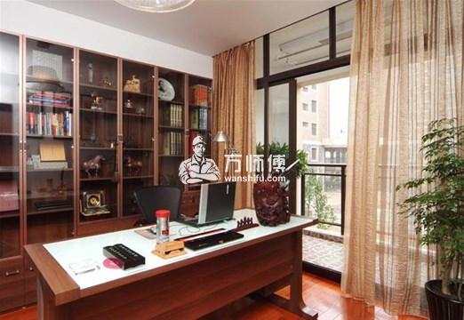 https://qncdn.wanshifu.com/adac14e2c850be602f8ab6d3165d6d8f