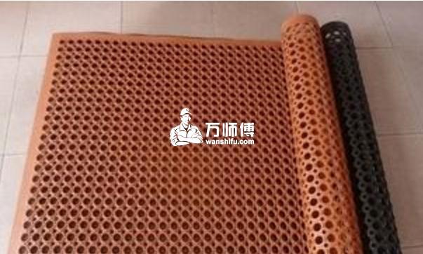 防滑脚垫也要清洁,防滑脚垫清洁就是这么简单,不会赶紧学!