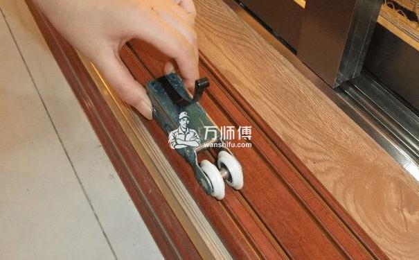 https://qncdn.wanshifu.com/b91c2b7ad1f2efc1508e33cdf0d8a200