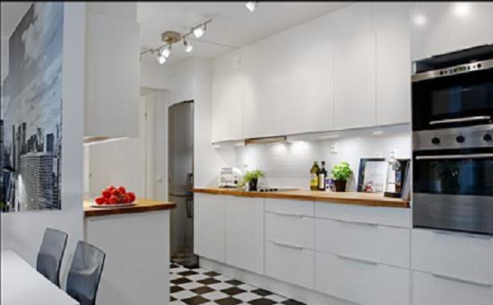 厨房瓷砖墙老油污清洗方法,厨房磁砖防油烟小妙招