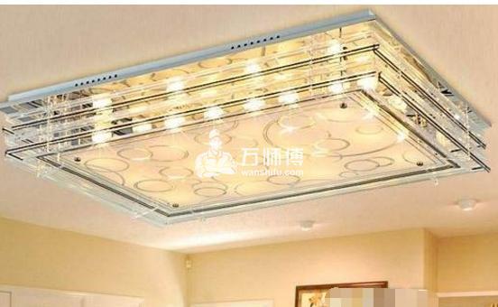 https://qncdn.wanshifu.com/d1ab0aa1115bc7d9a07d65485a663691