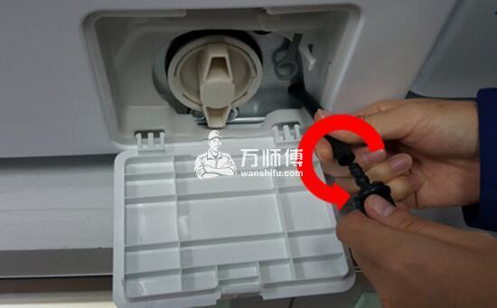 洗衣机过滤网拆除图解