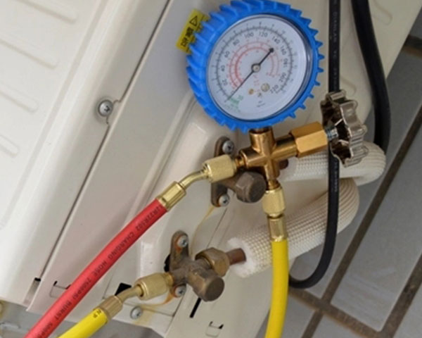 空调氟漏了怎么办?-万师傅