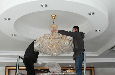 找专业便宜又靠谱的灯具安装师傅的五大要点