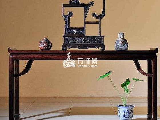 紫檀家具保养：控制湿度、注意搬运和摆放,以防材质损坏！