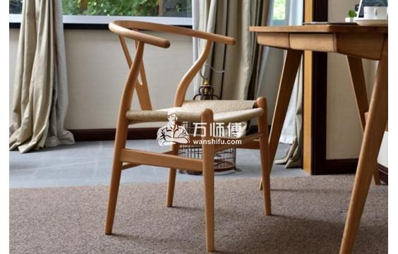 家庭主妇需知：橡木家具优缺点怎么样?橡木家具如何选购?