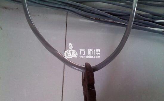 办公桌电源插座安装步骤图解,卡座插座安装位置高度