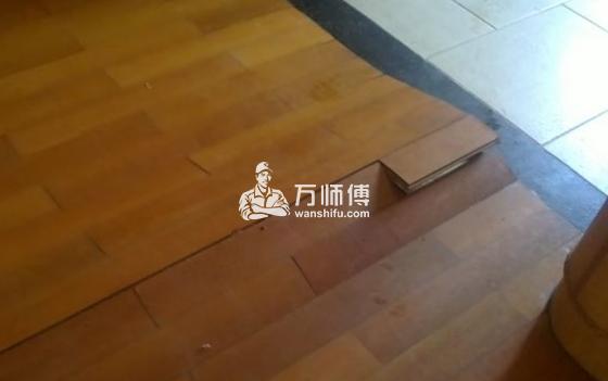 木地板起鼓怎么办?怎么修复避免地板起鼓