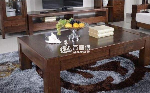 黑胡桃木家具如何保养和鉴别,其方法如下